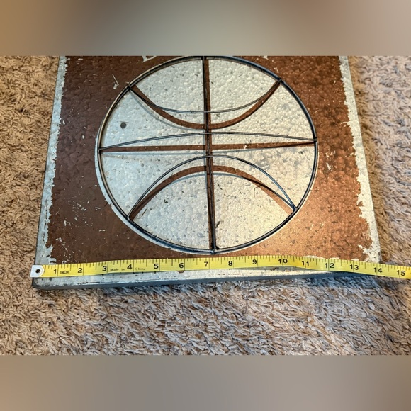 🏀 Rustic Basketball Metal Wall Decor | Kids Room • Sports Room • Man Cave - Picture 4 of 4